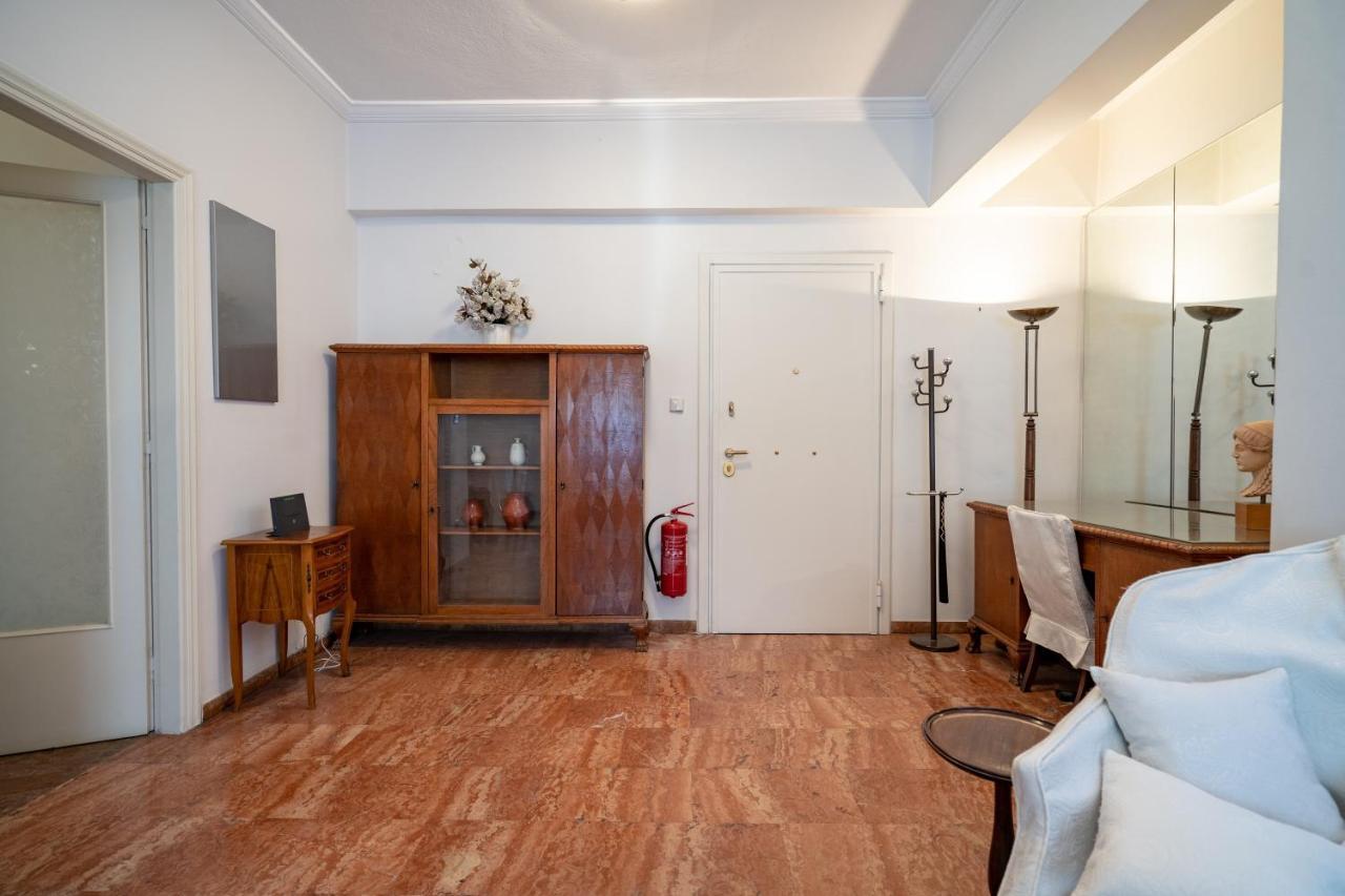 Larissa Station Metro St. 2 Bedrooms 3 Pers. Flat Athens Ngoại thất bức ảnh