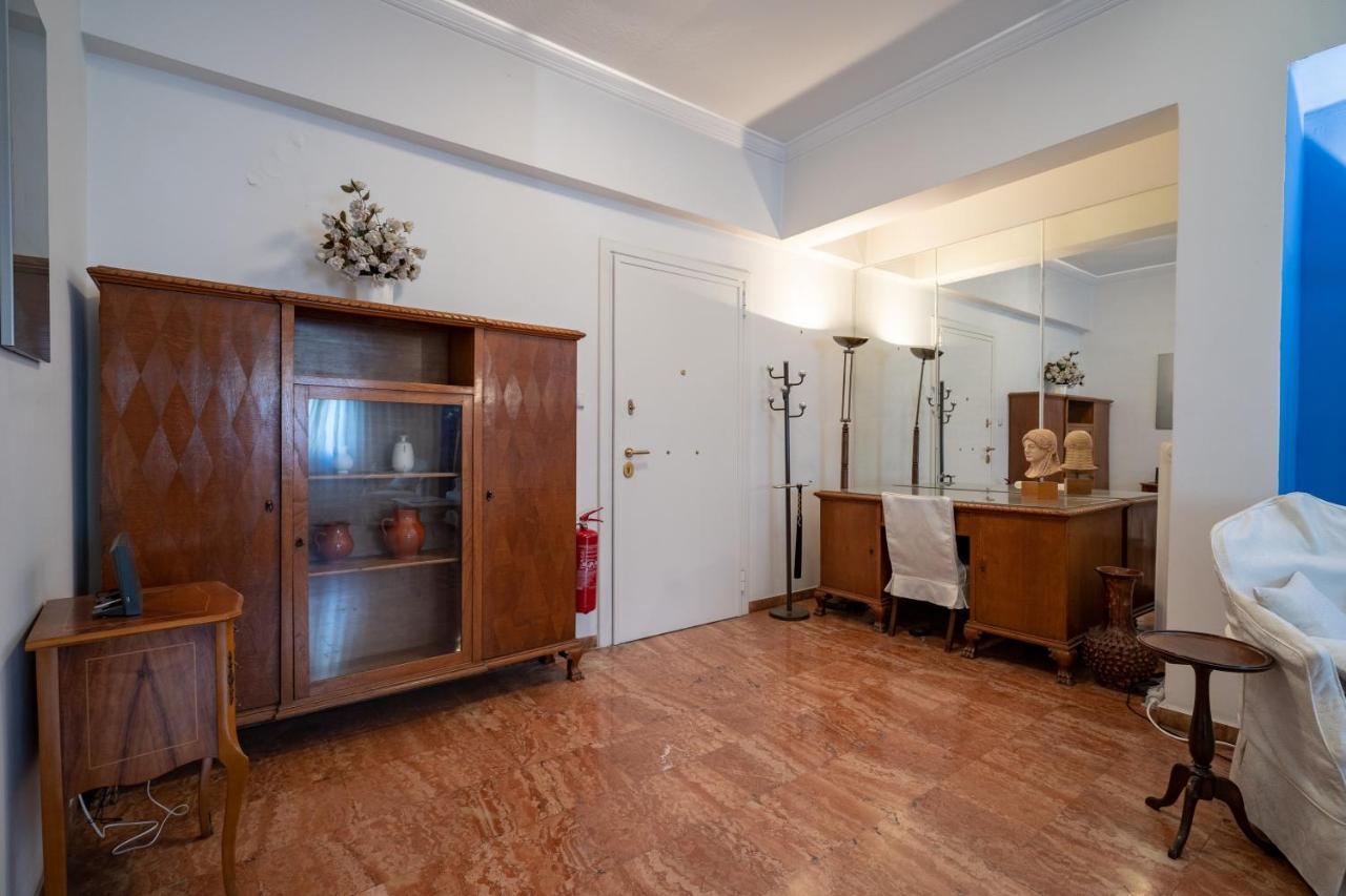 Larissa Station Metro St. 2 Bedrooms 3 Pers. Flat Athens Ngoại thất bức ảnh